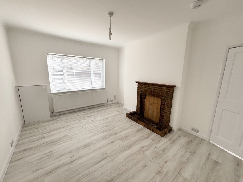 Images for New Road, Shepperton, Surrey