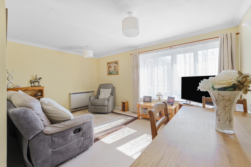 Images for Stourton Avenue, Feltham, Greater London