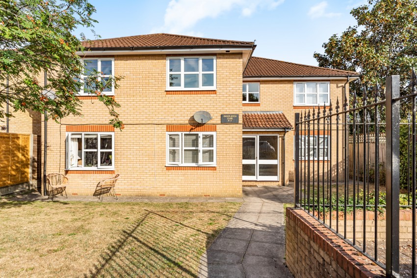 Images for Sweeps Ditch Close, Staines-upon-Thames, Surrey