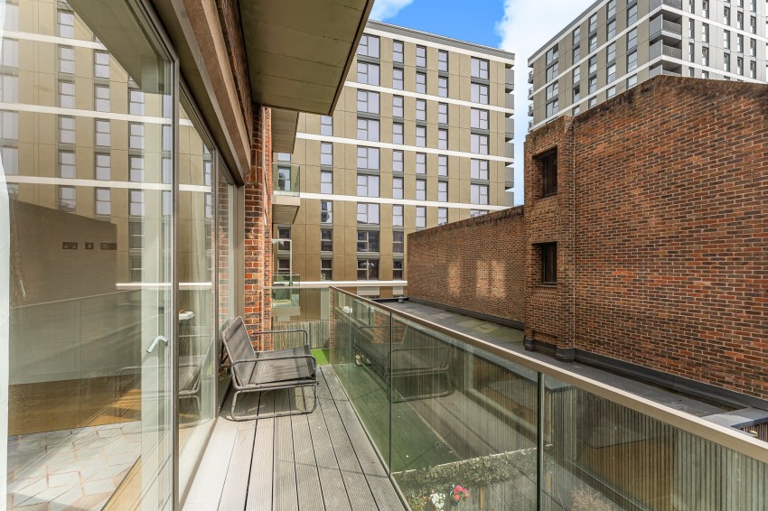 Images for Fairfield Avenue, STAINES-UPON-THAMES