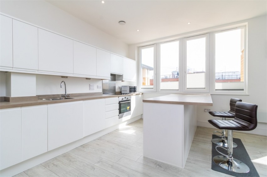 Images for Venture House, STAINES-UPON-THAMES