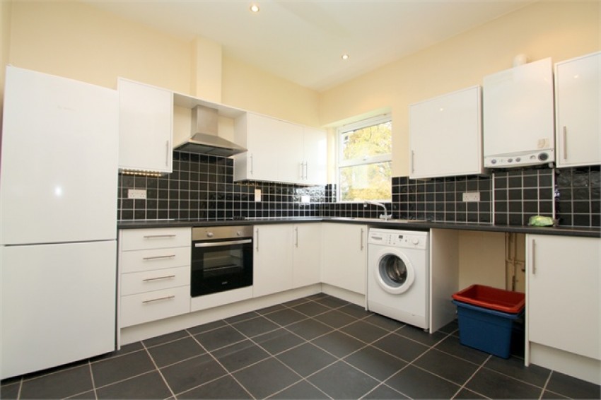 Images for Elmwood Avenue, Feltham