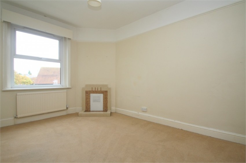 Images for Elmwood Avenue, Feltham