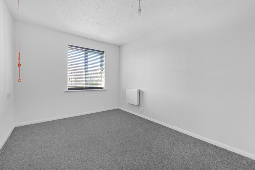 Images for Farm Close, Staines-upon-Thames, Surrey