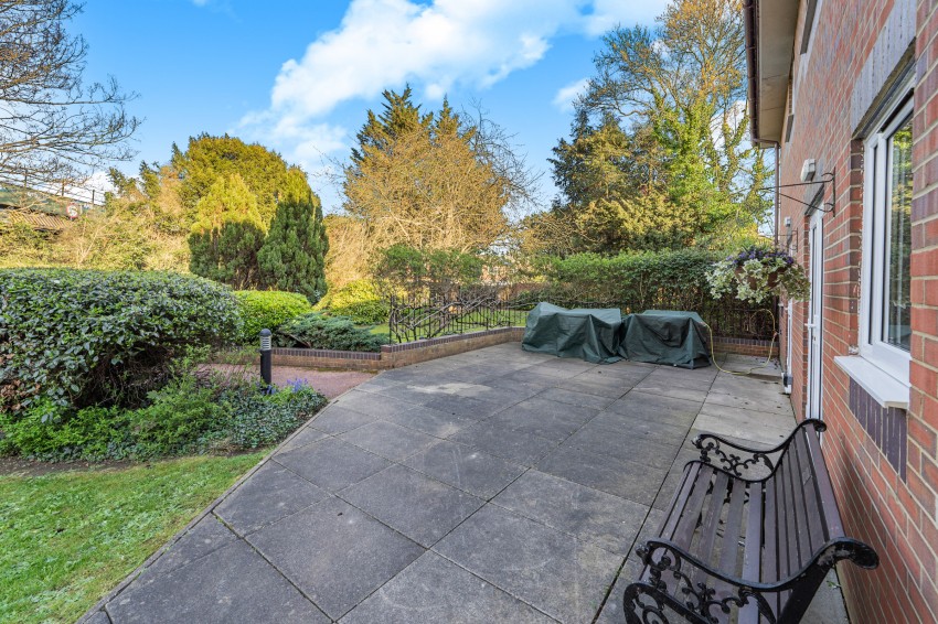 Images for Farm Close, Staines-upon-Thames, Surrey