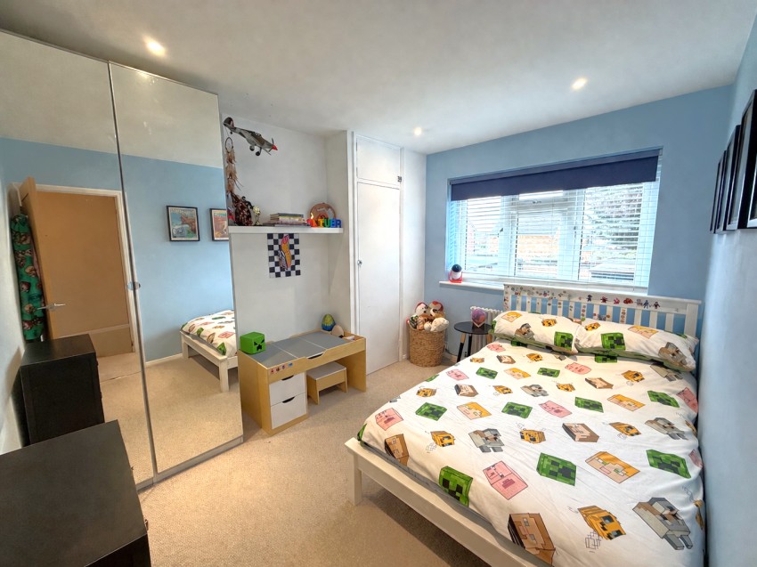 Images for Elgin Avenue, Ashford, Surrey