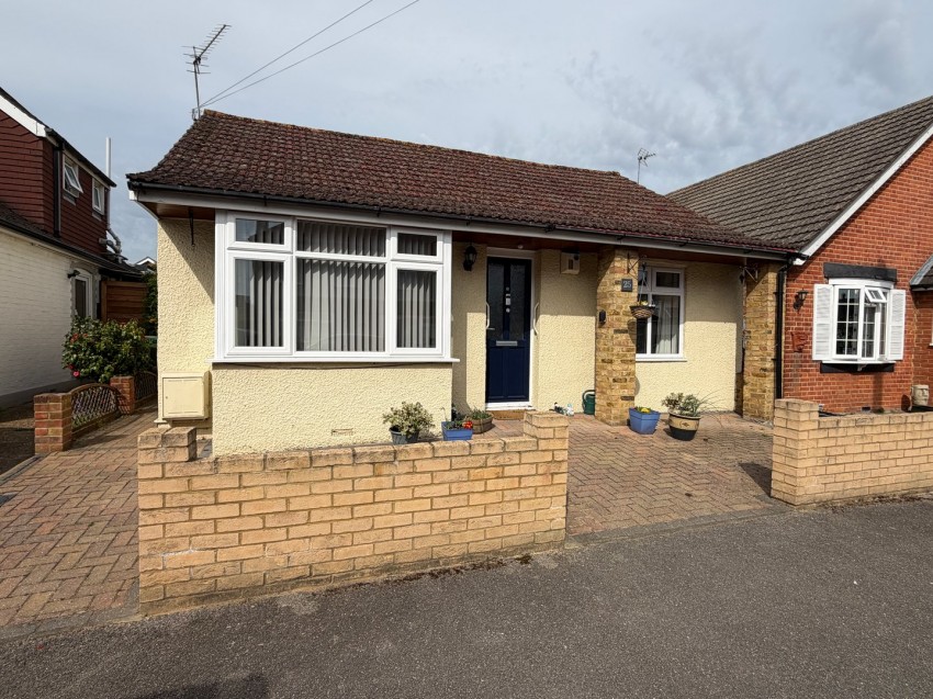 Images for Warwick Road, Ashford, Surrey