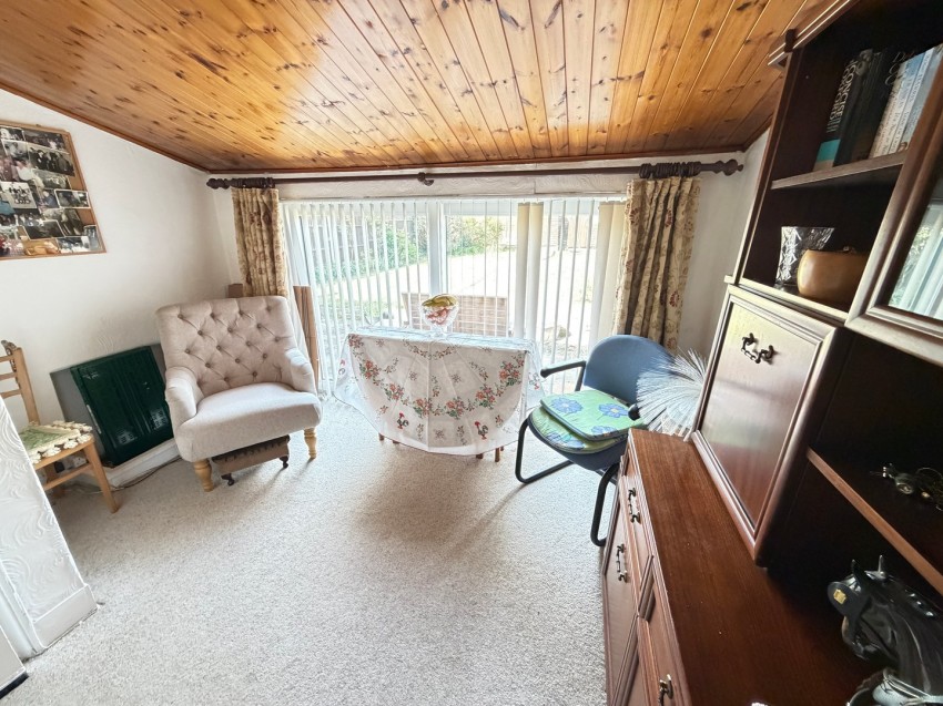 Images for Warwick Road, Ashford, Surrey