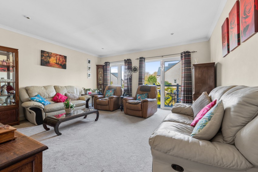 Images for Wraysbury Gardens, Staines-upon-Thames, Surrey