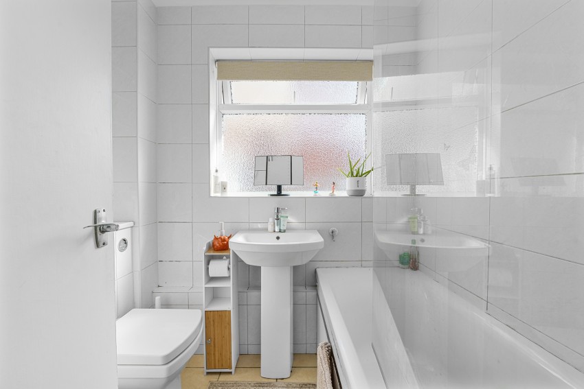 Images for Woodthorpe Road, Ashford, Surrey