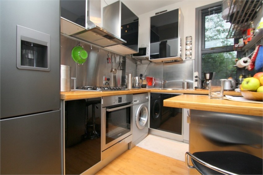 Images for Avenue Road, STAINES-UPON-THAMES