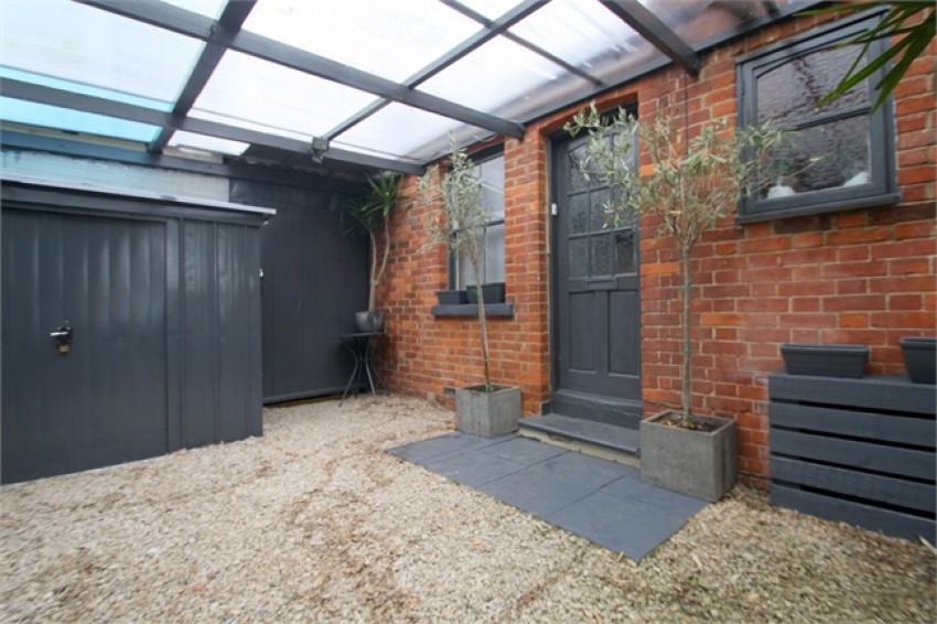 Images for Avenue Road, STAINES-UPON-THAMES