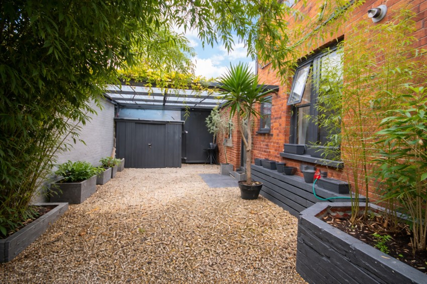 Images for Avenue Road, STAINES-UPON-THAMES