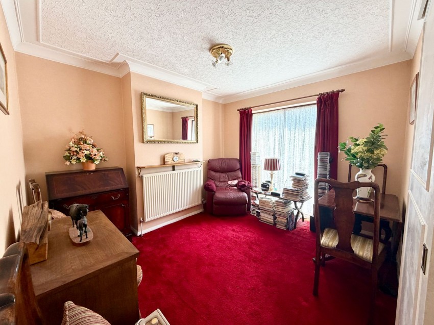 Images for Elgin Avenue, Ashford, Surrey