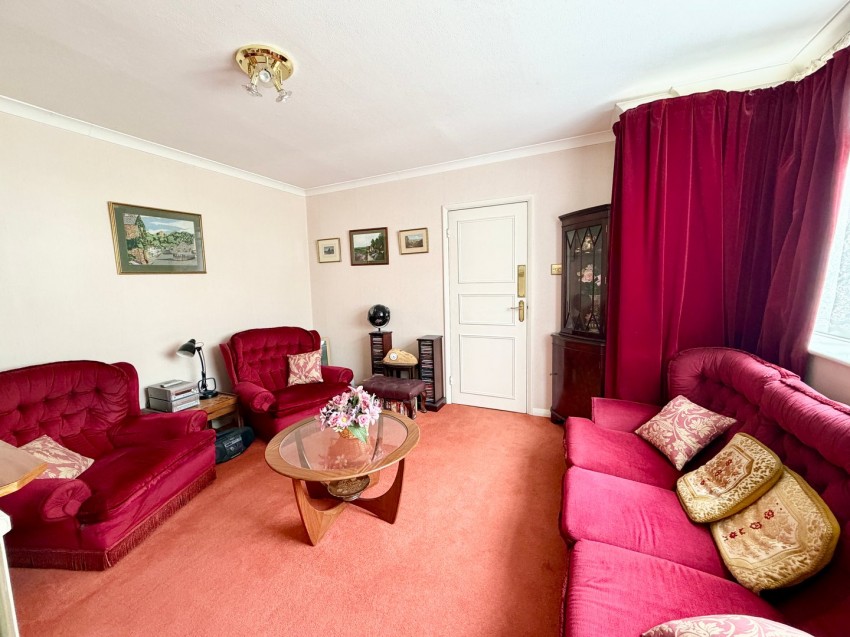 Images for Elgin Avenue, Ashford, Surrey
