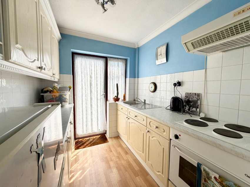 Images for Elgin Avenue, Ashford, Surrey