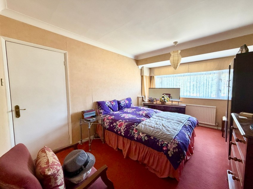 Images for Elgin Avenue, Ashford, Surrey