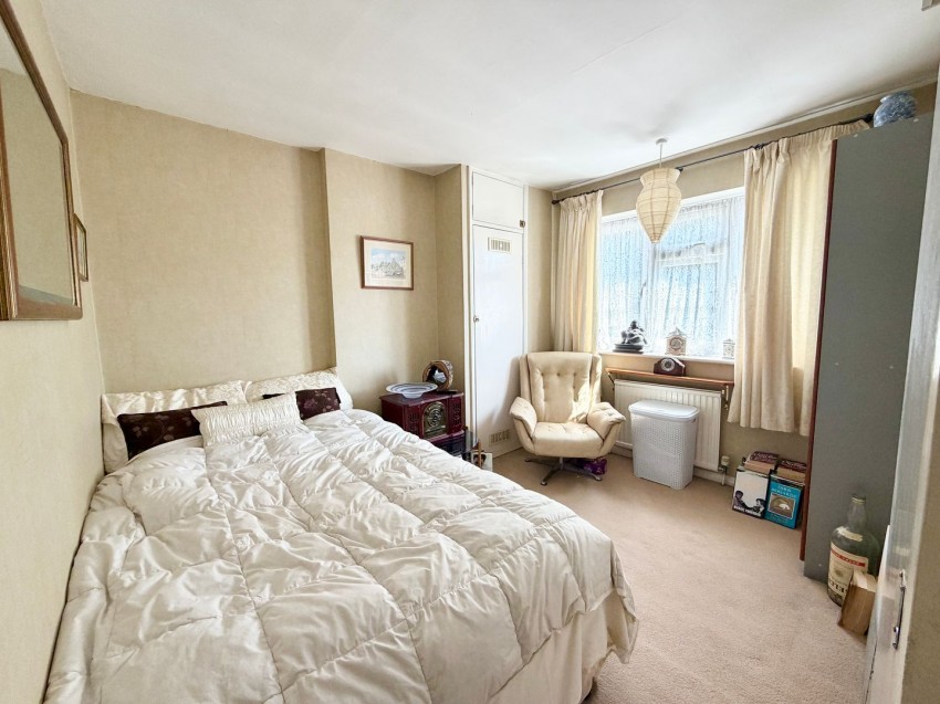 Images for Elgin Avenue, Ashford, Surrey