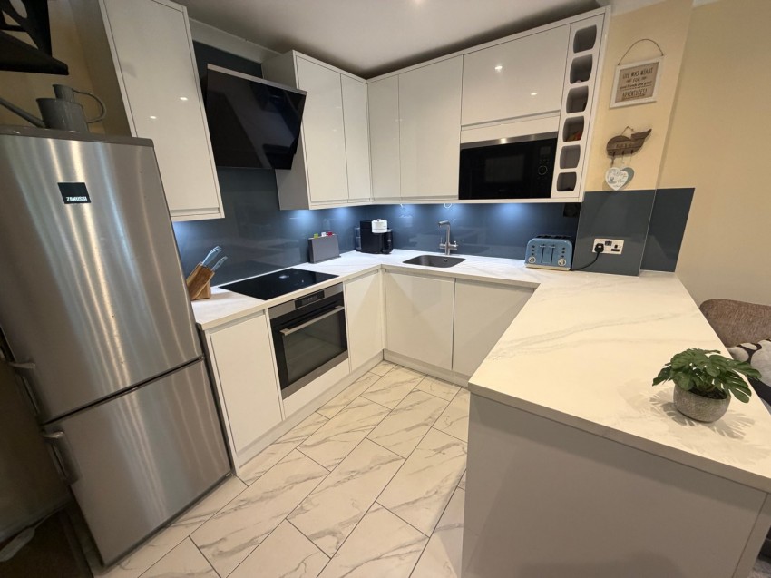 Images for Pippins Court, Ashford, Surrey