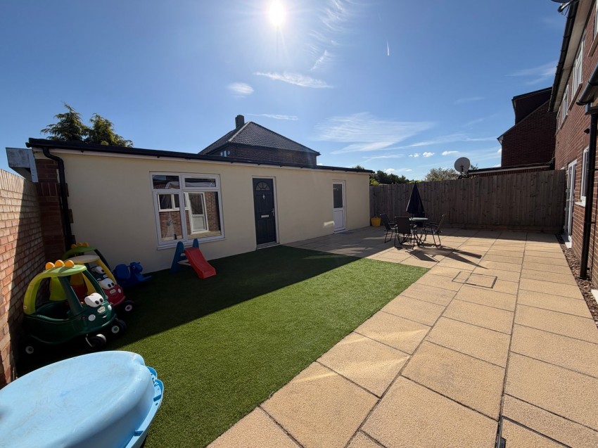 Images for Chalmers Road East, Ashford