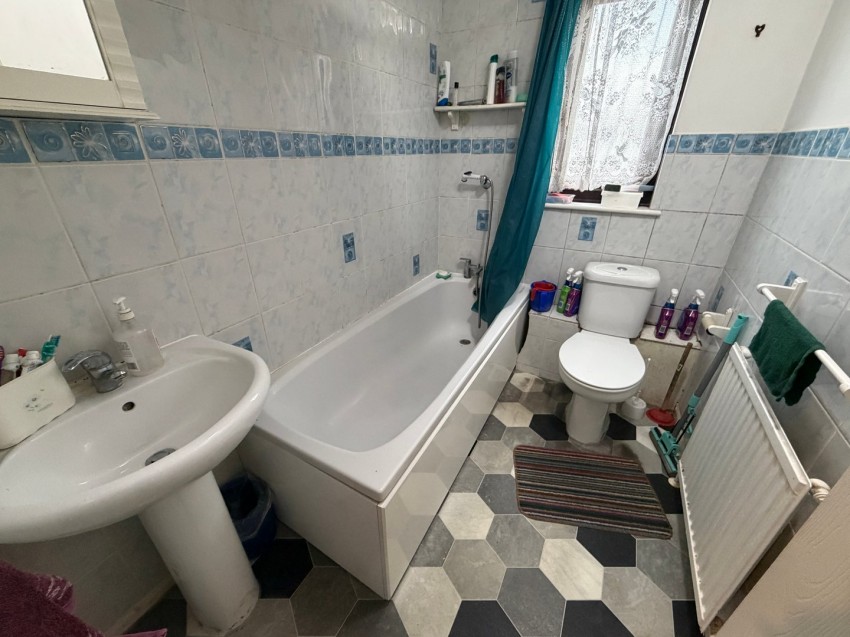 Images for Larkham Close, Feltham, Greater London