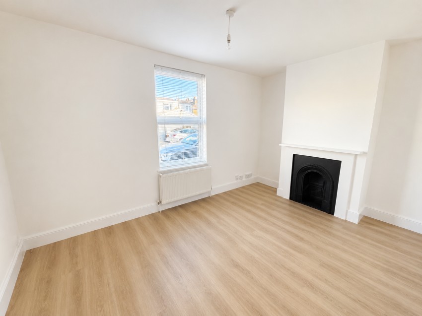 Images for Kings Road, Egham, Surrey