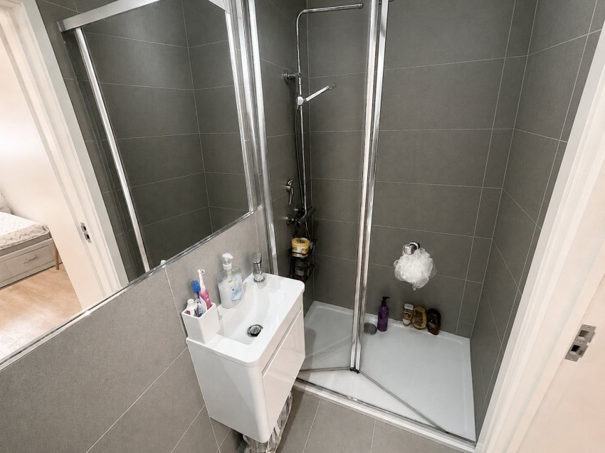 Images for Garden Close, Ashford, Surrey