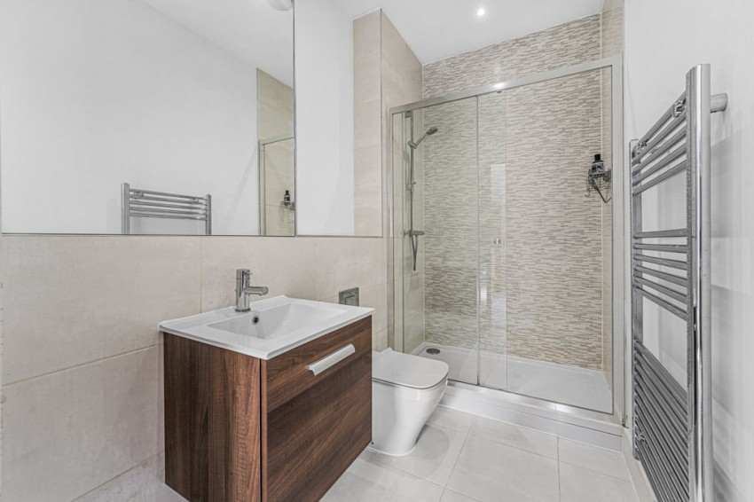 Images for London Road, Staines-upon-Thames, Surrey