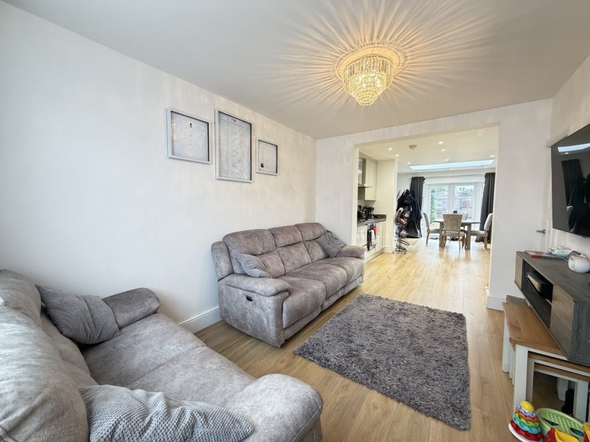 Images for Guildford Avenue, Feltham, Greater London