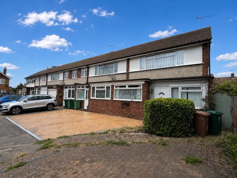 Maxwell Road, Ashford, Surrey