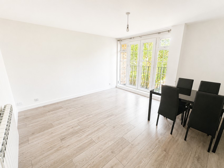 Images for Swallow Close, Staines-upon-Thames, Surrey