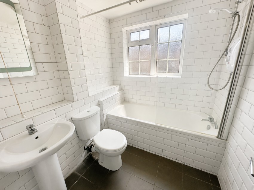 Images for Swallow Close, Staines-upon-Thames, Surrey
