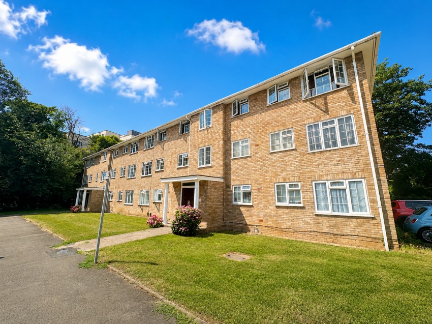 Images for Swallow Close, Staines-upon-Thames, Surrey