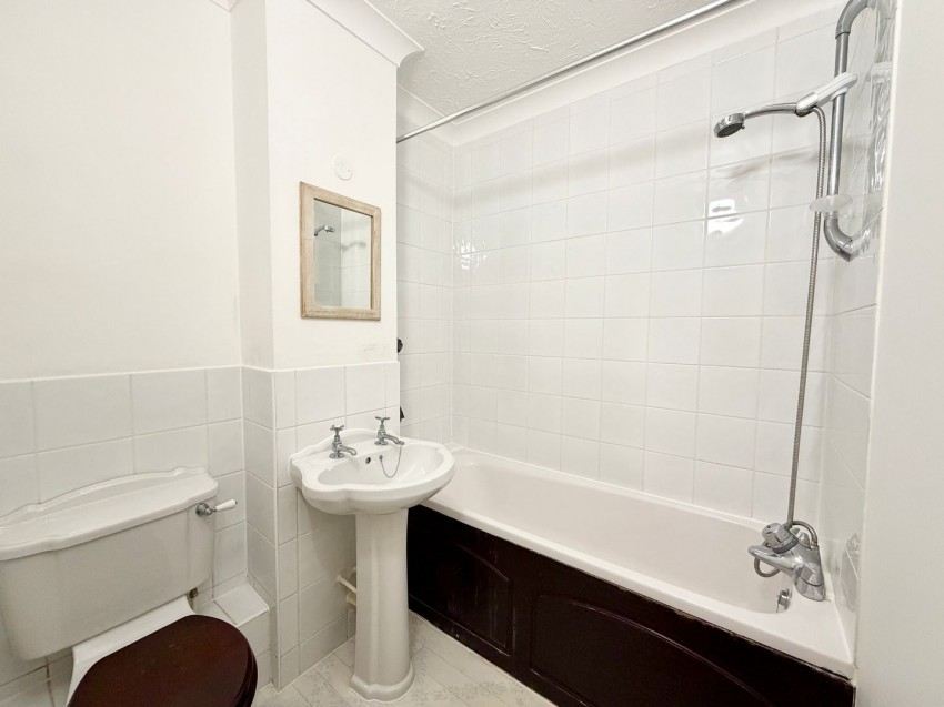 Images for Cumberland Road, Ashford, Surrey