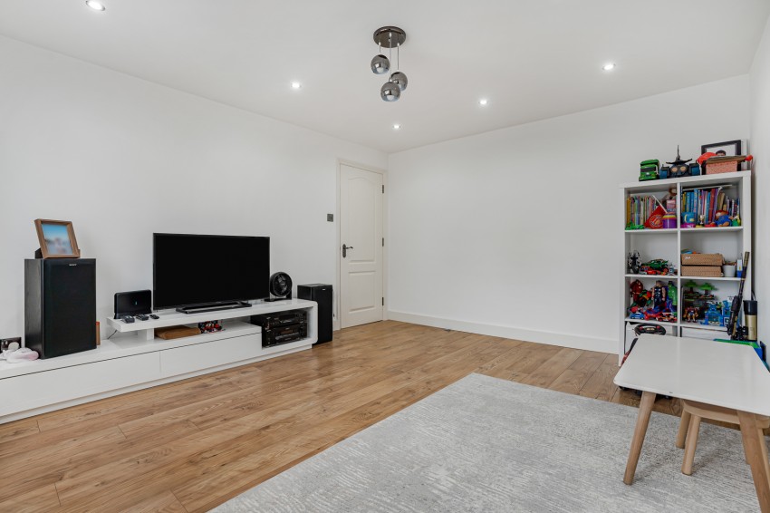 Images for Bedfont, Feltham, Greater London