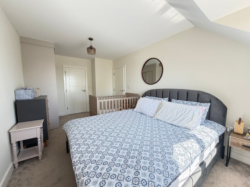 Images for Gatehouse Close, Ashford, Surrey
